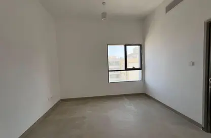 Apartment - 1 Bedroom - 1 Bathroom for rent in Al Qulaya'ah - Al Sharq - Sharjah