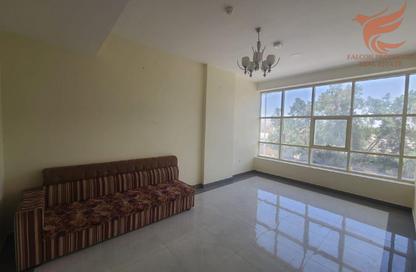 Apartment - 2 Bedrooms - 2 Bathrooms for rent in Seih Al Uraibi - Ras Al Khaimah
