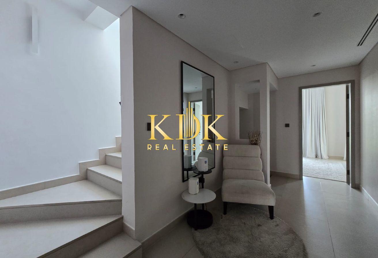 Fully Furnished | Vacant | Close to amenities photo 14