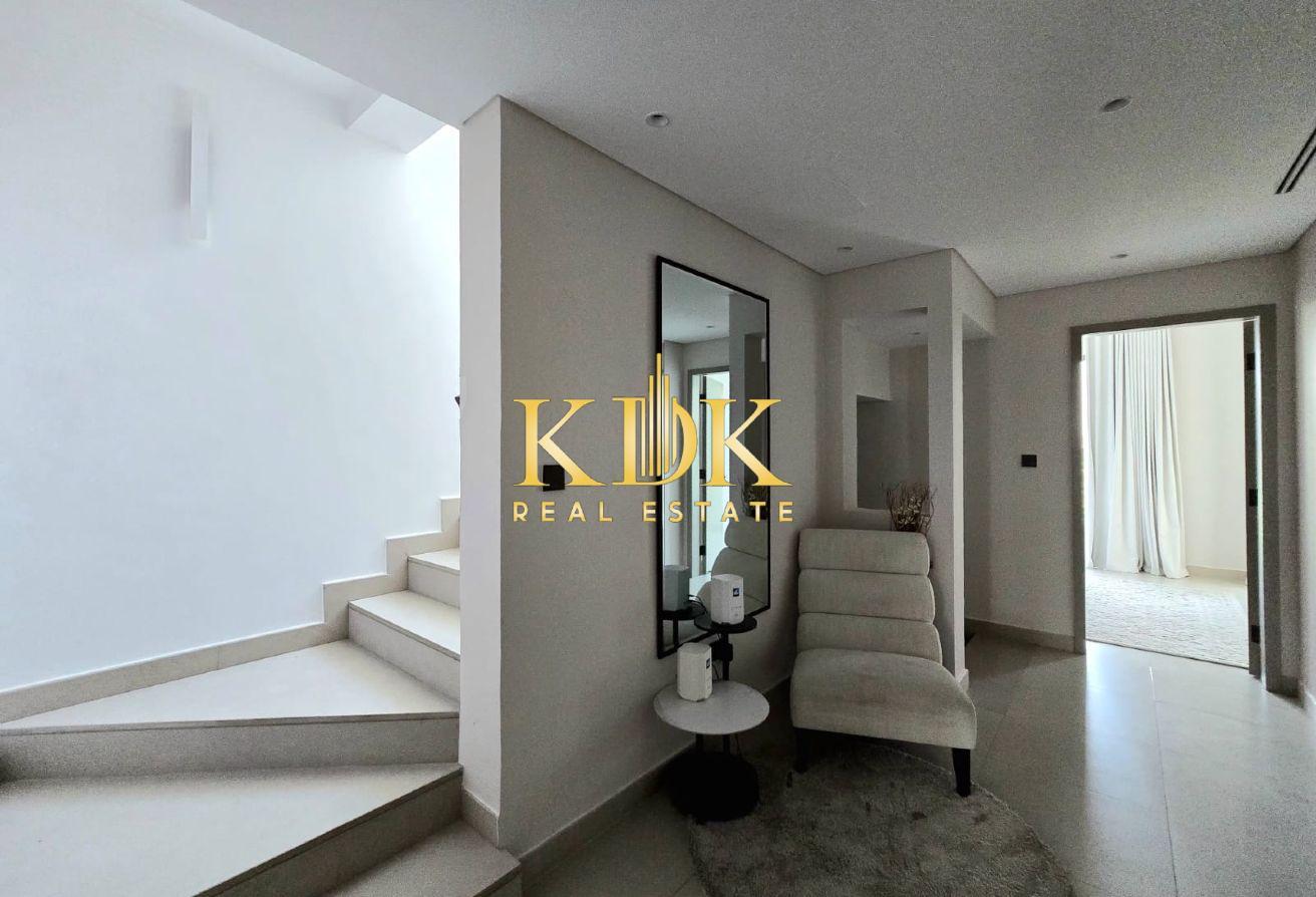 Fully Furnished | Vacant | Close to amenities photo 18