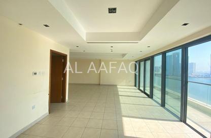 Apartment - 3 - 5 for rent in Al Mamzar - Sharjah - Sharjah