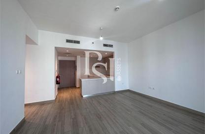 Apartment - 2 Bedrooms - 3 Bathrooms for rent in Waters Edge - Yas Island - Abu Dhabi