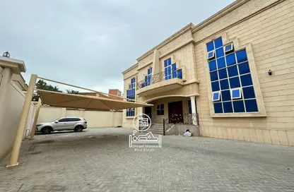 Villa - 7+ Bedrooms - 7+ Bathrooms for rent in Shakhbout City - Abu Dhabi