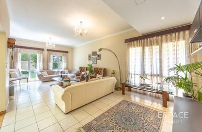 Villa - 4 - 3 for rent in Meadows 2 - Meadows - Dubai Villa - 4 - 3 for rent in Meadows 2 - Meadows - Dubai