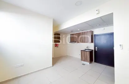 Apartment - 1 Bathroom for rent in Al Muraqqabat - Deira - Dubai