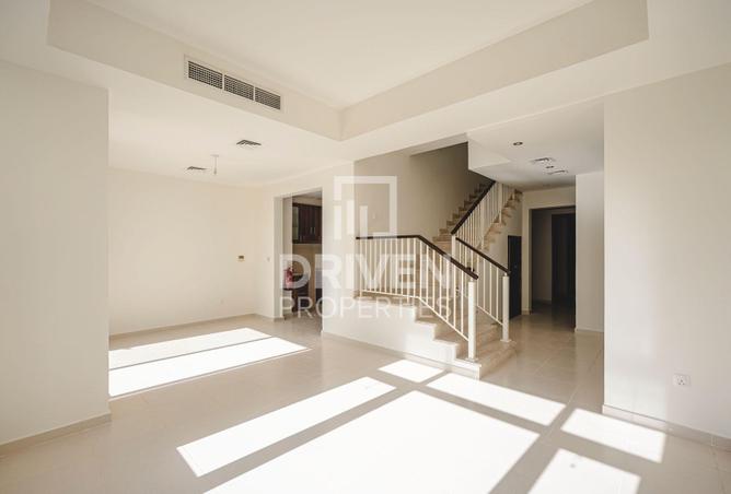 60517441 - Property Image 2