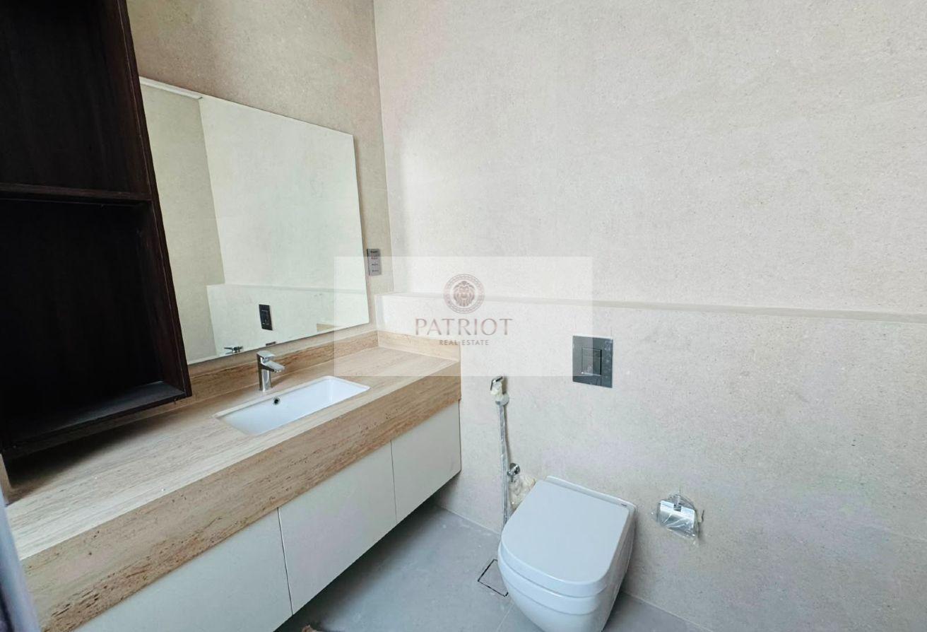 5BR Custom-Built Villa | Private Pool & Jacuzzi photo 15