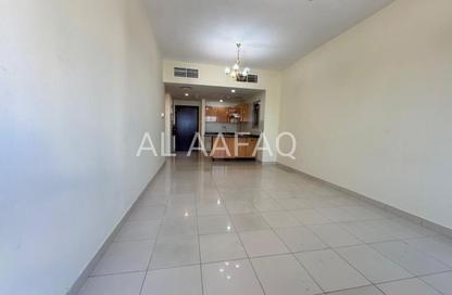 Apartment - 1 Bedroom - 1 Bathroom for rent in Al Majaz 3 - Al Majaz - Sharjah Apartment - 1 Bedroom - 1 Bathroom for rent in Al Majaz 3 - Al Majaz - Sharjah
