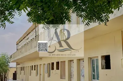 سكن عمال - استوديو - 8 حمامات للايجار في السجع إس - الصجعة - الشارقة