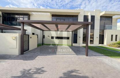 Townhouse - 3 - 5 for rent in Phoenix - Damac Hills - Dubai