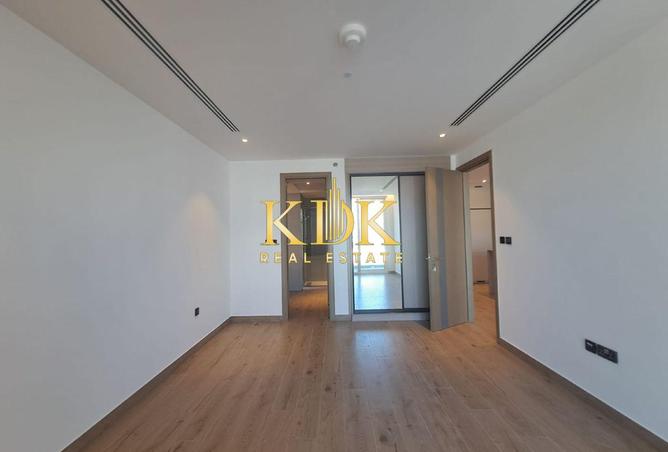 103704467 - Property Image 3