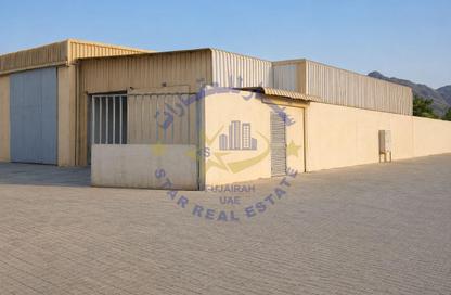 Warehouse - Studio - 7+ Bathrooms for sale in Al Hayl - Fujairah