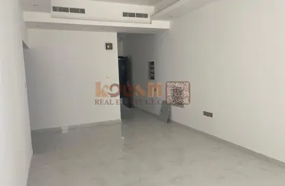 شقة - 2 غرف نوم - 3 حمامات للايجار في 2 المويهات - المويهات - عجمان