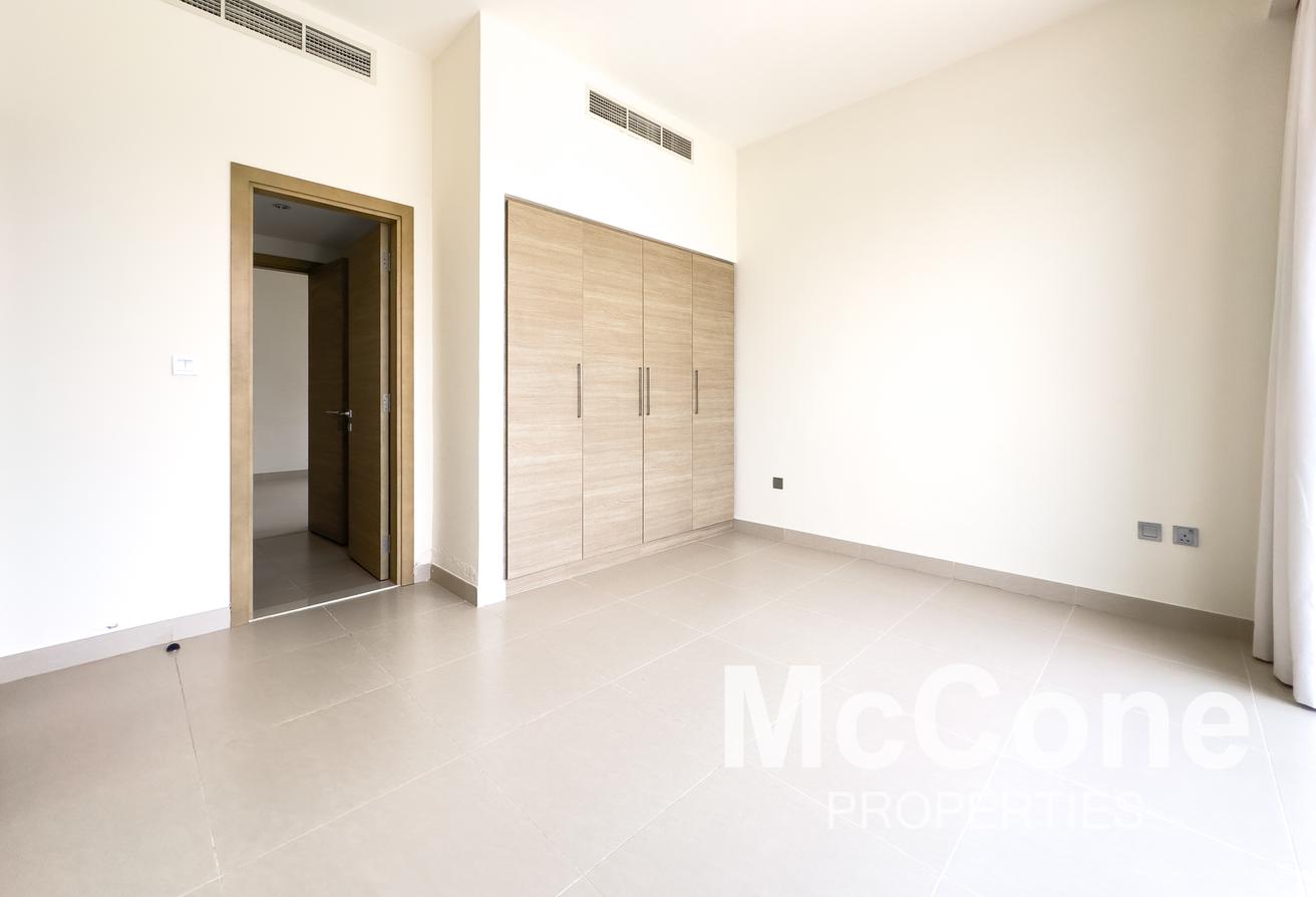 Price Reduced | Close to Park | Prime Location photo 13