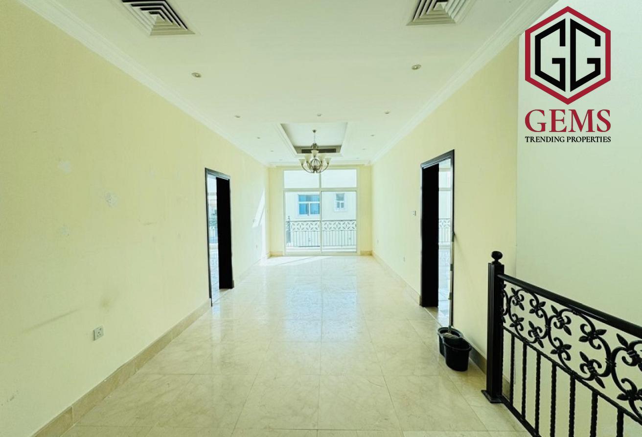 OUTSTANDING | SEMI-INDEP VILLA | MAID ROOM photo 6