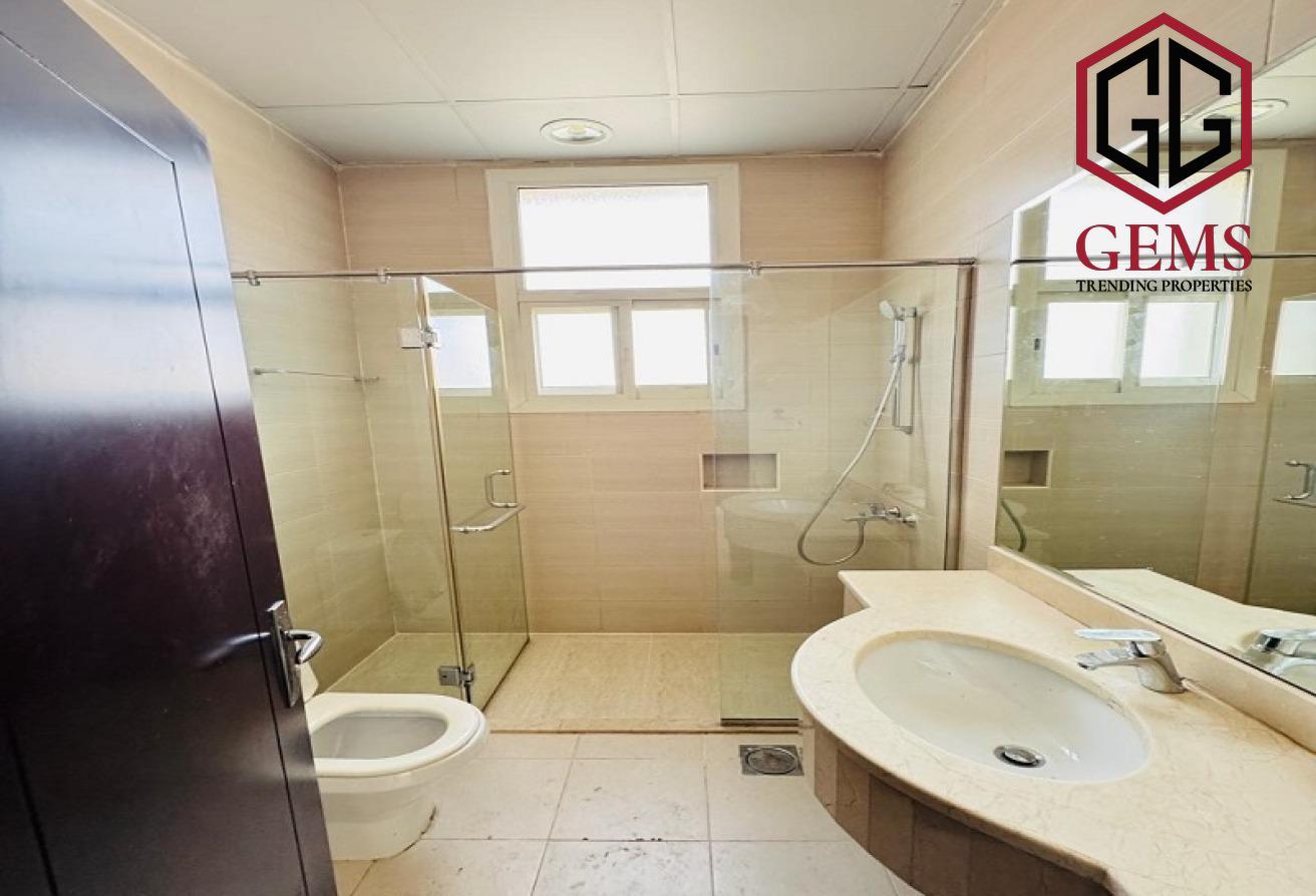 OUTSTANDING | SEMI-INDEP VILLA | MAID ROOM photo 10