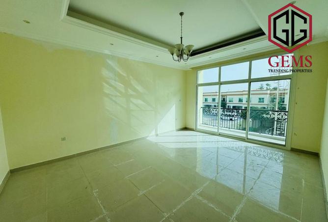 141469374 - Property Image 3