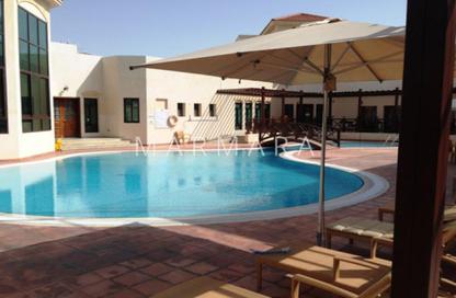 Villa - 3 Bedrooms - 3 Bathrooms for rent in Umm Suqeim 2 Villas - Umm Suqeim 2 - Umm Suqeim - Dubai
