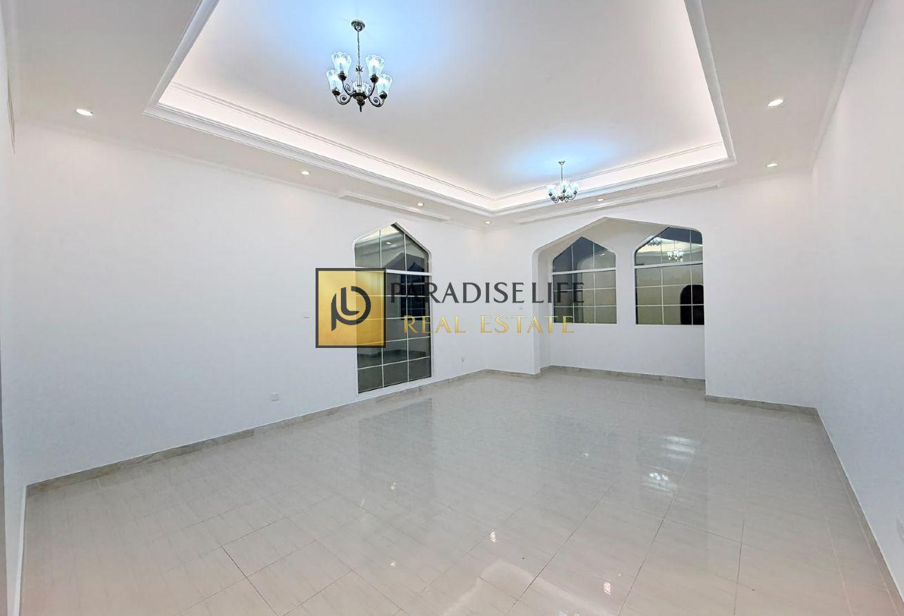 Fully Independent Villa available in Mirdif photo 3