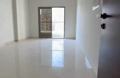 شقة - 3 غرف نوم - 3 حمامات للايجار في برج النعيمية 1 - أبراج النعيمية - النعيمية - عجمان