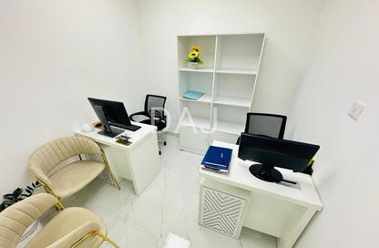 Office Space - 1 Bedroom - 1 Bathroom for rent in Reem Residency - Al Karama - Dubai