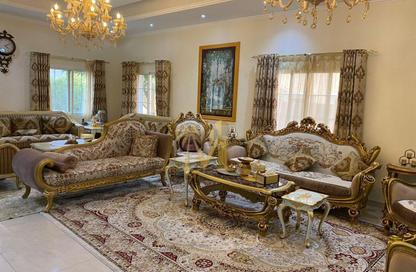Villa - 5 Bedrooms - 7 Bathrooms for sale in The Centro - The Villa - Dubai