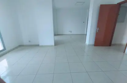 شقة - 2 غرف نوم - 3 حمامات للايجار في برج الفطيم - منطقة الرقة - ديرة - دبي