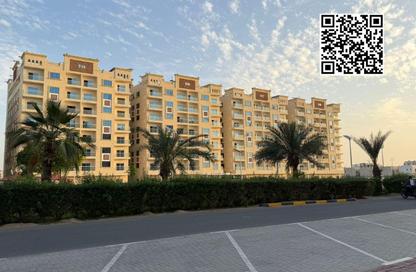 Apartment - 1 Bedroom - 2 Bathrooms for rent in Al Amira Village - Al Yasmeen - Ajman