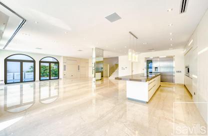 Villa - 5 Bedrooms - 6 Bathrooms for rent in Garden Homes Frond D - Garden Homes - Palm Jumeirah - Dubai