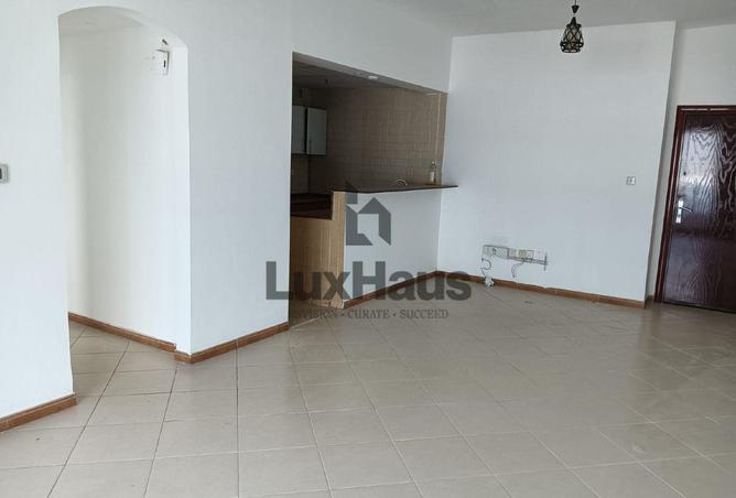 73852615 - Property Image 2