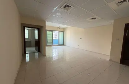 Apartment - 2 Bedrooms - 2 Bathrooms for rent in Al Majaz 2 - Al Majaz - Sharjah