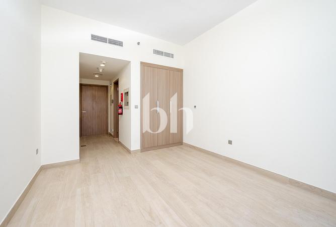 Stunning | Studio apartment | Furnished photo 2