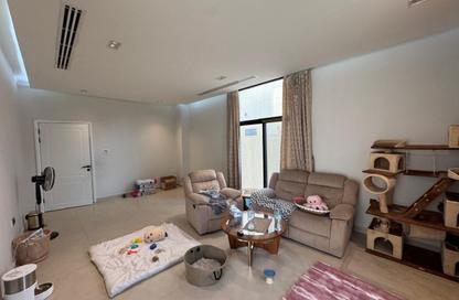 Villa - 4 Bedrooms - 6 Bathrooms for rent in Al Yasmeen 1 - Al Yasmeen - Ajman