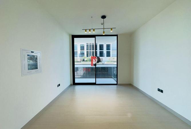 104680934 - Property Image 3