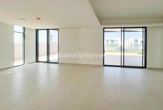 68270282 - Property Image 3