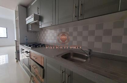Apartment - Studio - 1 Bathroom for rent in Elegance House - Barsha Heights (Tecom) - Dubai
