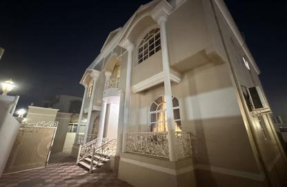 Villa - 5 - 6 for rent in Julfar - Ras Al Khaimah