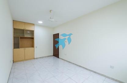 Apartment - 1 - 1 for rent in Meena Bazaar - Al Souk Al Kabeer - Bur Dubai - Dubai Apartment - 1 - 1 for rent in Meena Bazaar - Al Souk Al Kabeer - Bur Dubai - Dubai