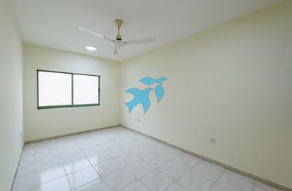 Apartment - 1 - 1 for rent in Meena Bazaar - Al Souk Al Kabeer - Bur Dubai - Dubai
