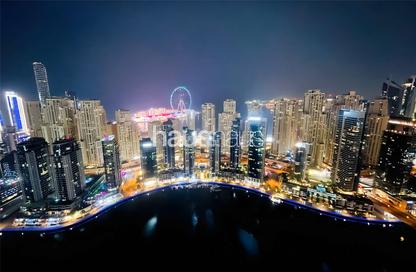 Apartment - 3 Bedrooms - 4 Bathrooms for rent in Vida Residences Dubai Marina - Dubai Marina - Dubai