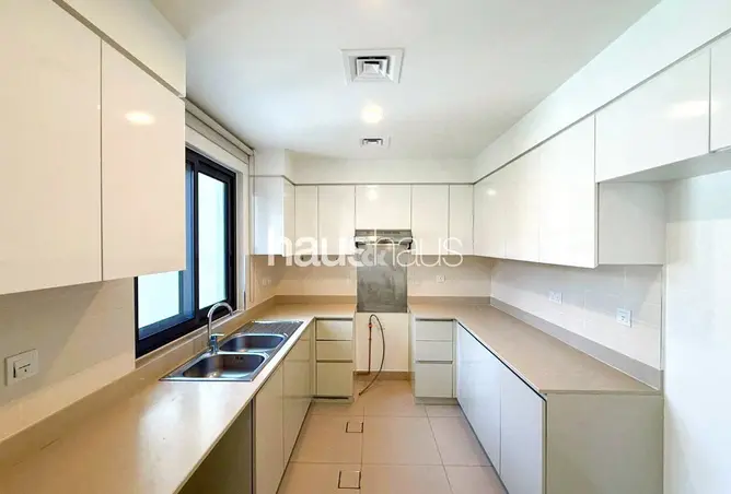 150018734 - Property Image 3