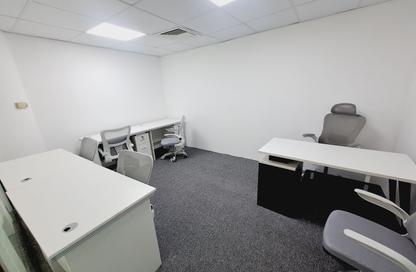 Business Centre - Studio - 4 Bathrooms for rent in Al Mankhool - Bur Dubai - Dubai Business Centre - Studio - 4 Bathrooms for rent in Al Mankhool - Bur Dubai - Dubai