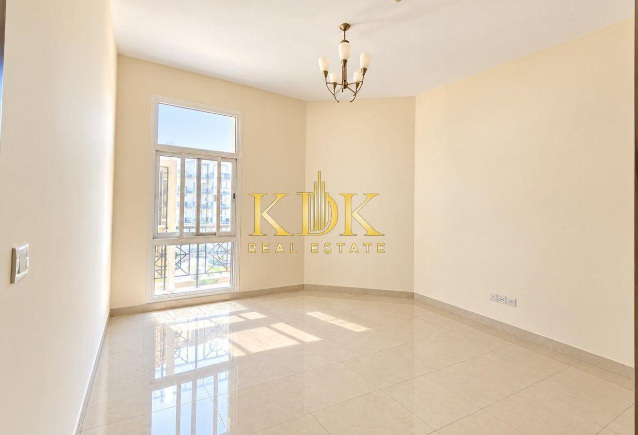 Spacious Layout | Modern 1BR | Vacant photo 4