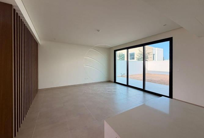 56126629 - صورة العقار 3