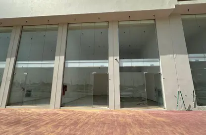 عمارة بالكامل - استوديو - 1 حمام للبيع في الحليو 1 - الحليو - عجمان