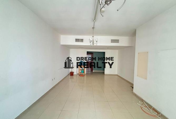 124290819 - Property Image 3