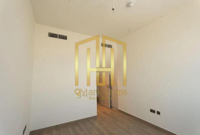 135164038 - Property Image 3