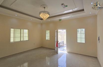 Villa - 3 - 5 for rent in Al Zaheya Gardens - Al Zahya - Ajman