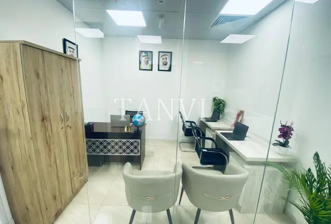 102820947 - Property Image 2