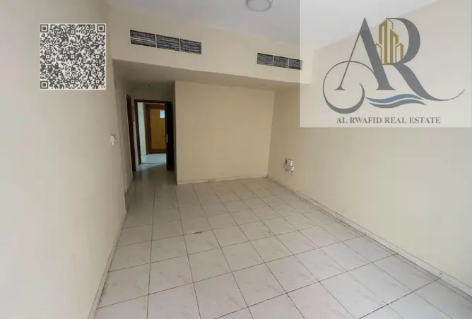 122909998 - Property Image 3